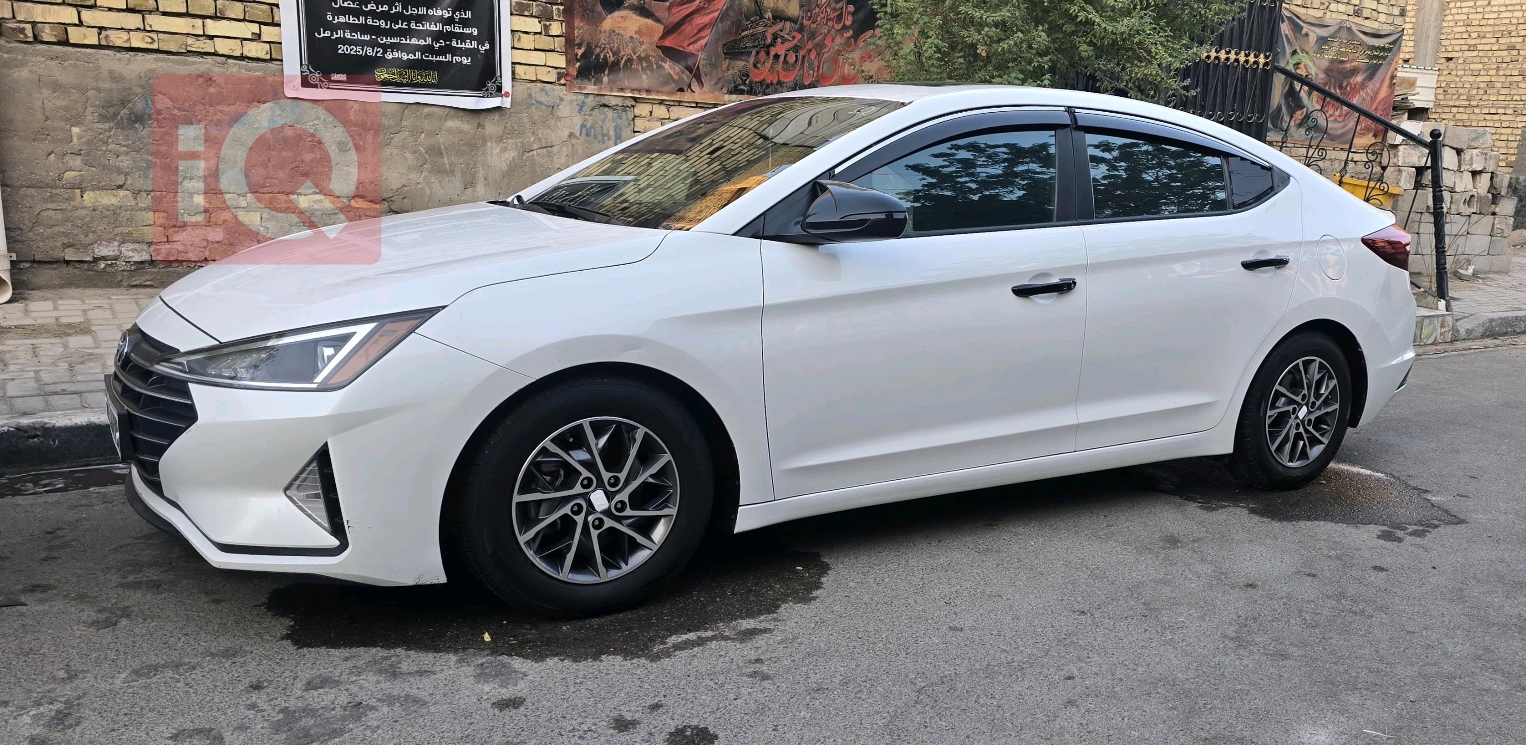 هيونداي النترا